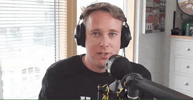 Gif shows Radio.co CEO, James Mulvany, testing the NeatMic Worker Bee by moving away from the mic to clap and shout.